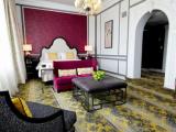 Suite with bay view