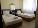 Economy Triple room