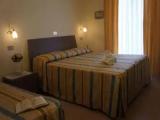 Classic Quadruple room