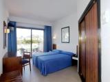 Standard Twin room with balcony