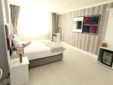 Suite with balcony and with city view