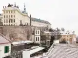 Suite with city view