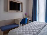 Standard Double room with partial sea view