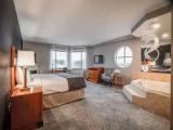 Deluxe Double Attic Suite