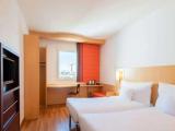 1 Bedroom Standard Quadruple room