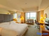 Standard Club room with river view
