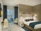 Deluxe room with Burj Khalifa view
