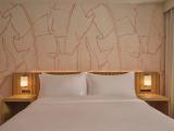 Standard room with partial view