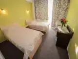 Standard Twin room with balcony