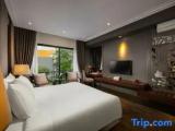 Standard Double room with city view