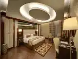 Executive Deluxe Suite