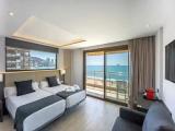 Deluxe room with sea view