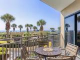 2 Bedrooms Villa with balcony