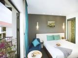 Deluxe Double room with city view