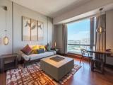 1 Bedroom Lounge Access Suite