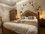 Standard Triple Basement room