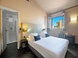 Classic room with city view