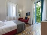 Triple Junior Suite with city view
