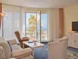 1 Bedroom Apartment with partial sea view