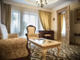 2 Bedrooms Suite