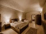 Honeymoon Cave Suite