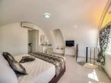 Deluxe room with sea view