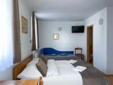 Standard Triple room with balcony