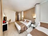 Double Suite with Jacuzzi