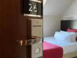 Economy room
