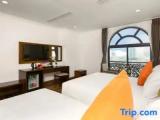 2 Bedrooms Standard Family room