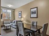1 Bedroom Deluxe Double Suite