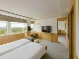 Classic Interconnecting Family room