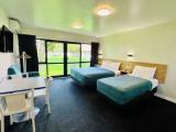 Deluxe Triple Suite