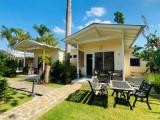2 Bedrooms Bungalow