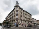 Triple Apartment