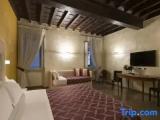 Quadruple Junior Suite with city view