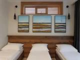 Standard Triple room with city view
