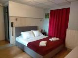Standard Quadruple room with canal view