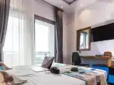 2 Bedrooms Apartment with sea view