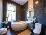 Deluxe Double room with city view