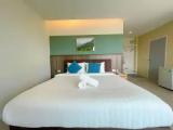 Premier room