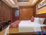 Grand Suite with city view