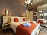Classic Double room with balcony and with canal view