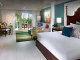 Junior Suite with partial ocean view