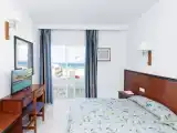 Twin room with balcony