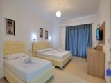 Standard Triple room with sea view