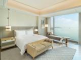 1 Bedroom Club Suite