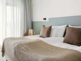 Standard Twin room with balcony