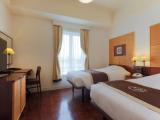 Connecting room
