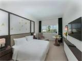 Double room with pool view